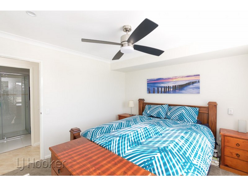 30 Rand Avenue, Waikiki WA 6169