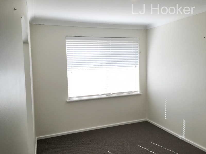 30 Rand Avenue, Waikiki WA 6169