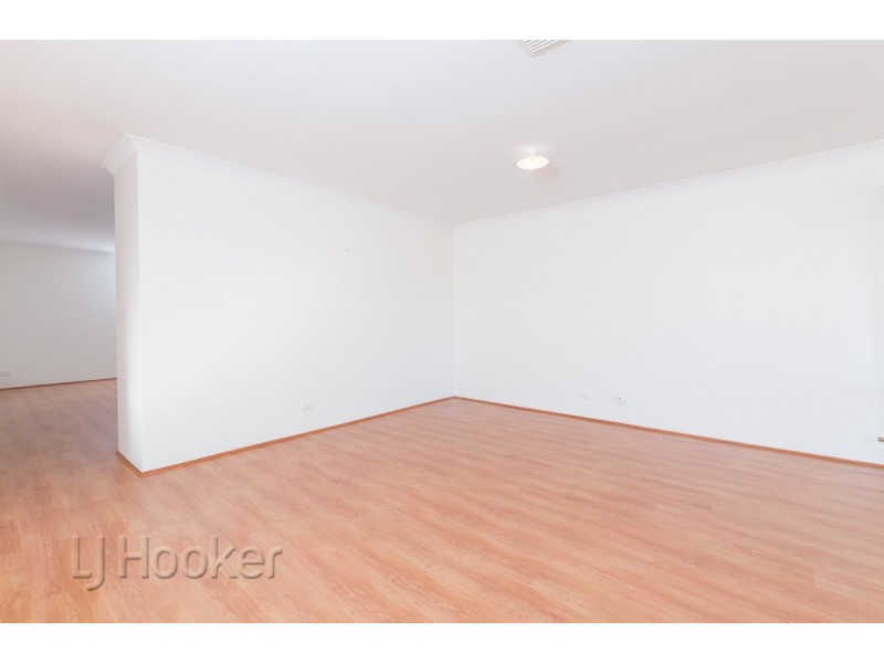 12 Searchers Crescent, Baldivis WA 6171