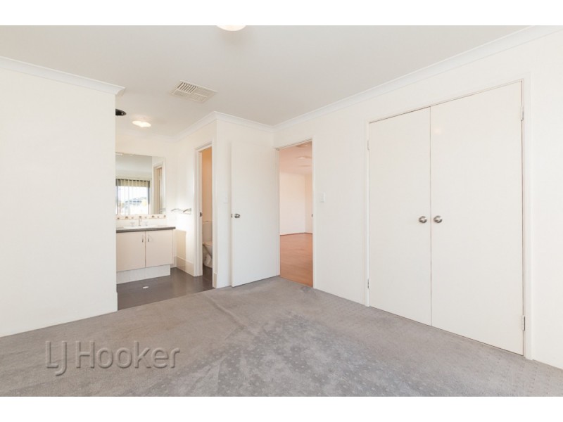 12 Searchers Crescent, Baldivis WA 6171