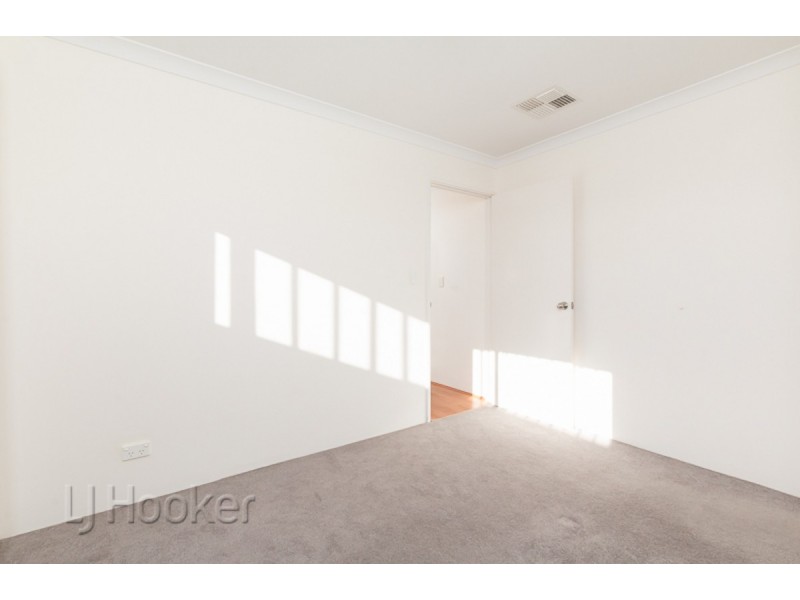 12 Searchers Crescent, Baldivis WA 6171