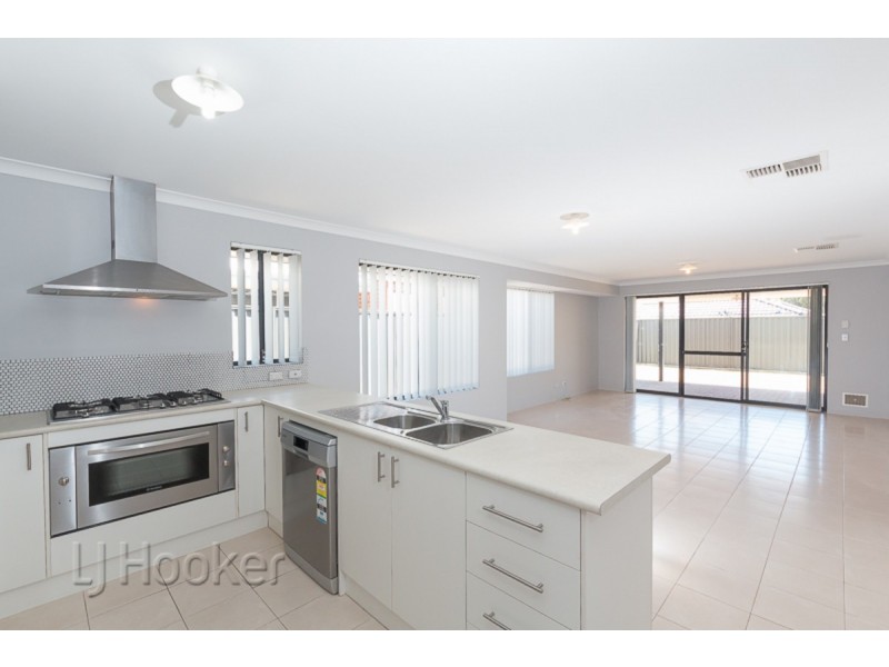 19 Ravensfield Road, Baldivis WA 6171