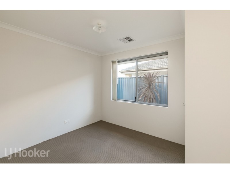 18 Tallowood Avenue, Baldivis WA 6171