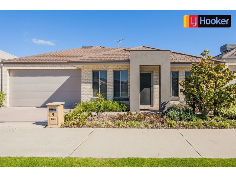 2/133 Harrington Waters Drive, Waikiki WA 6169