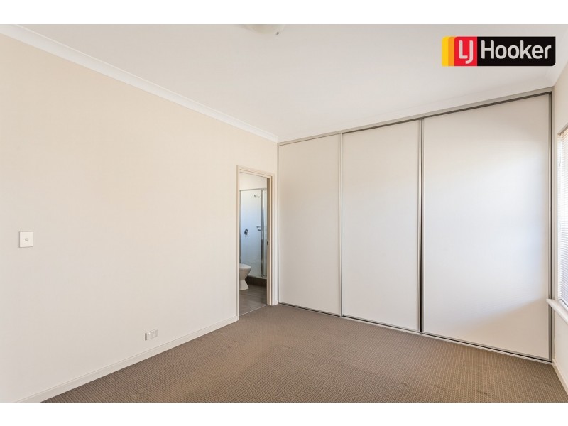 2/133 Harrington Waters Drive, Waikiki WA 6169