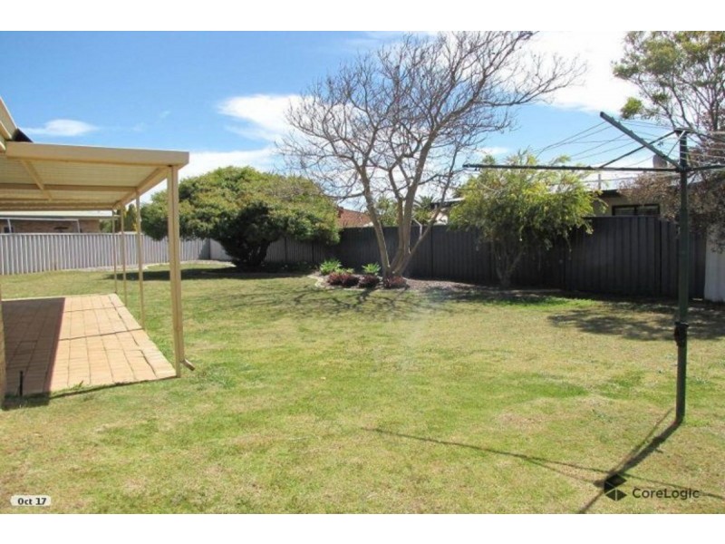 18 Sprite Place, Waikiki WA 6169