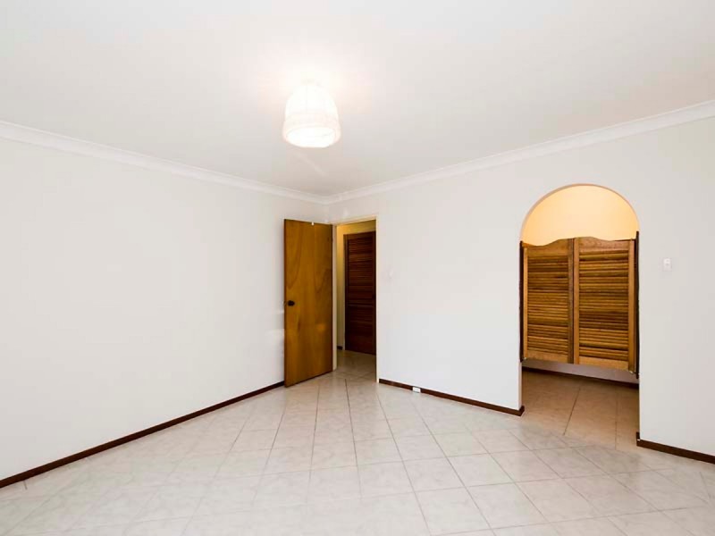 12 Harley Close, Safety Bay WA 6169