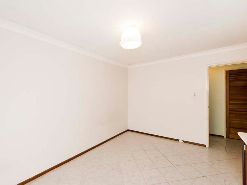 12 Harley Close, Safety Bay WA 6169