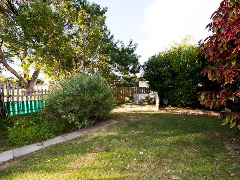 12 Harley Close, Safety Bay WA 6169