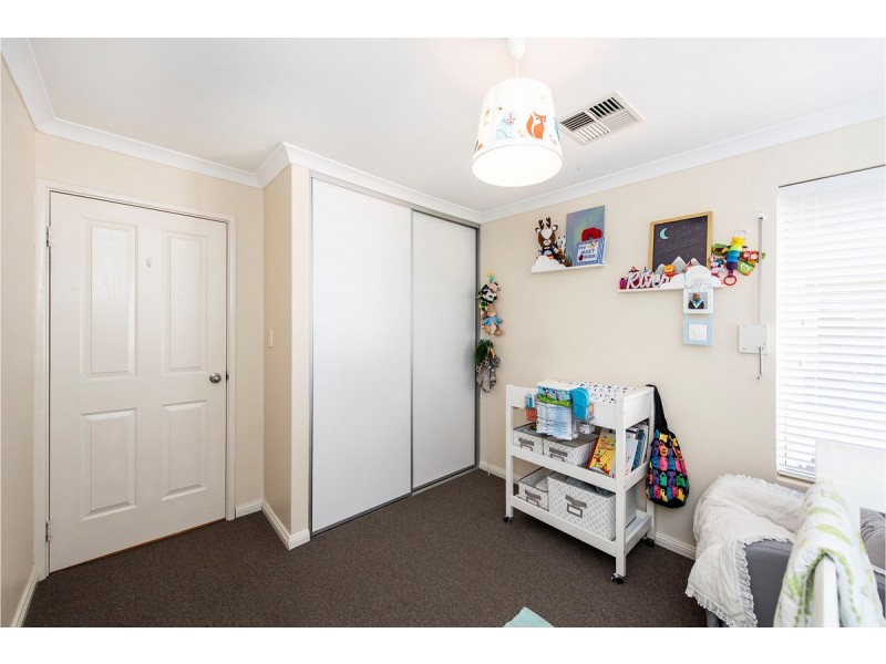 25 Salton Street, Secret Harbour WA 6173