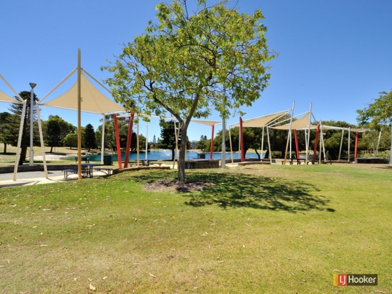 13/12 Westralia Gardens, Rockingham WA 6168