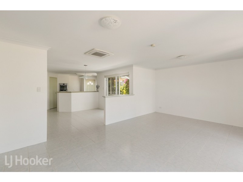 129 Penguin Road, Safety Bay WA 6169