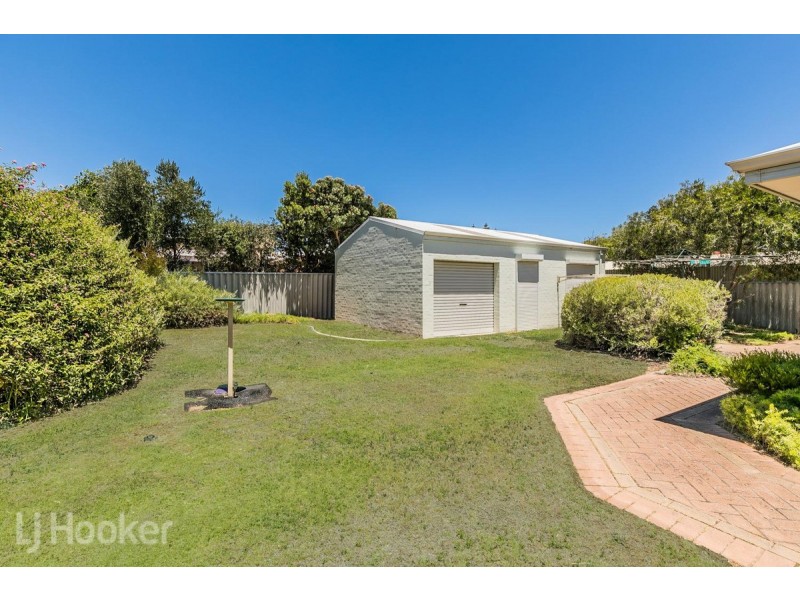 129 Penguin Road, Safety Bay WA 6169