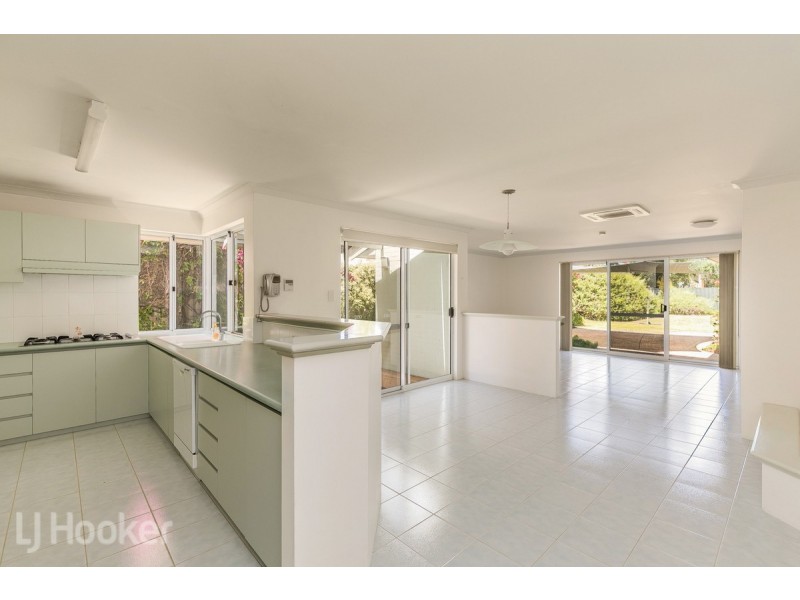 129 Penguin Road, Safety Bay WA 6169