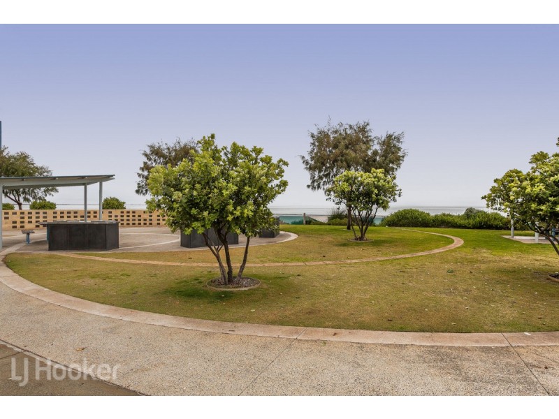 129 Penguin Road, Safety Bay WA 6169