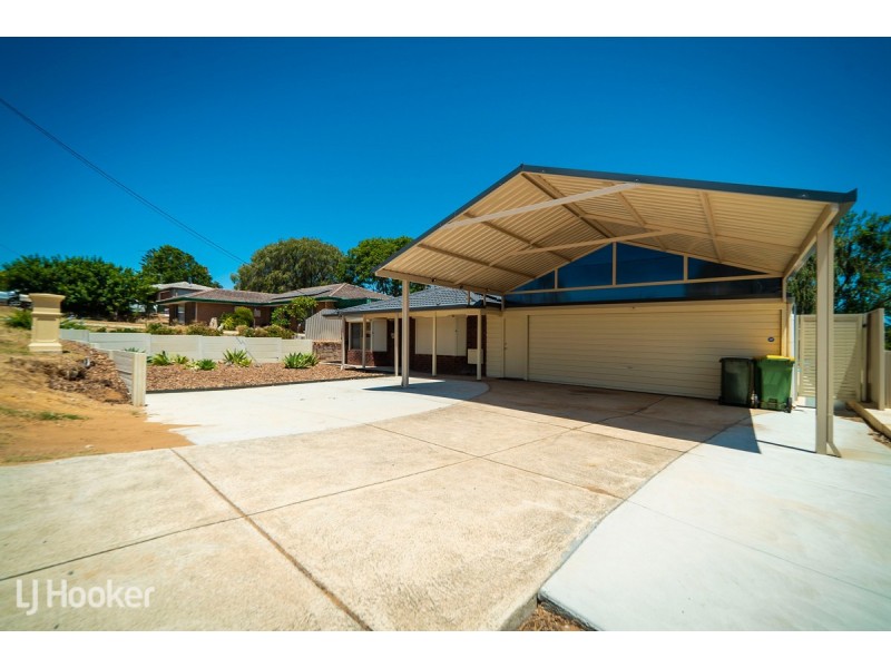 39 Bickner Way, Parmelia WA 6167