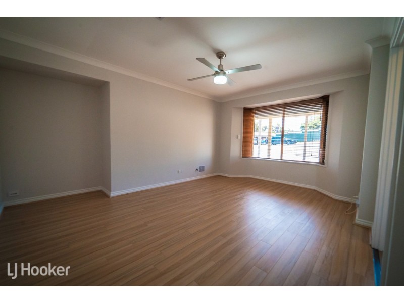 39 Bickner Way, Parmelia WA 6167
