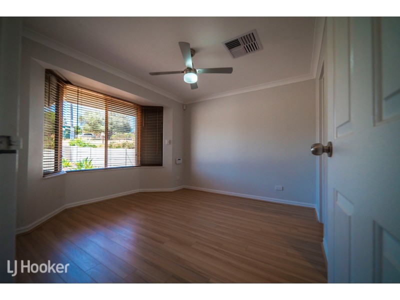 39 Bickner Way, Parmelia WA 6167