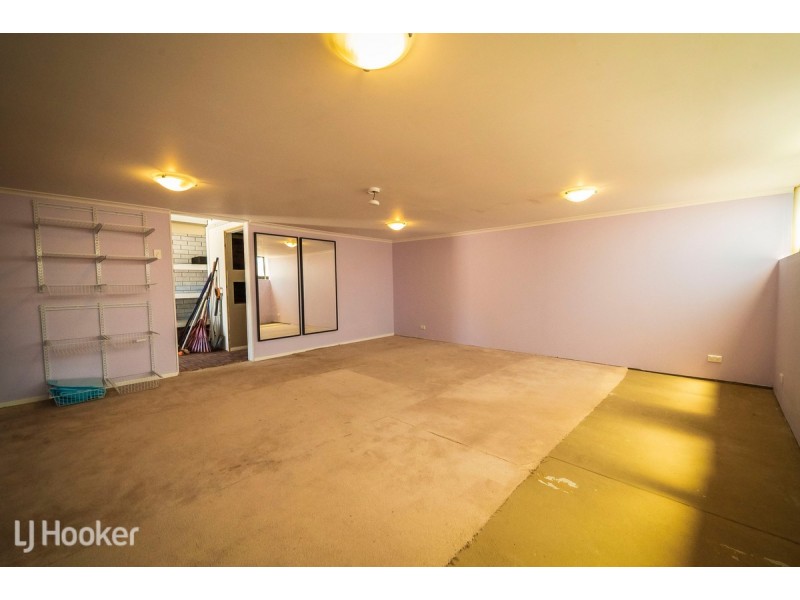 39 Bickner Way, Parmelia WA 6167