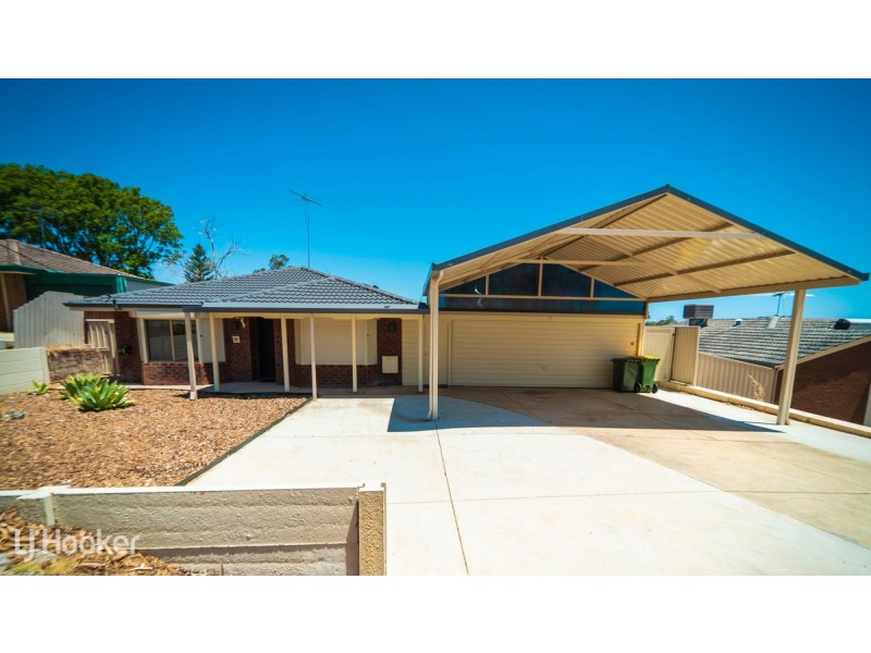 39 Bickner Way, Parmelia WA 6167