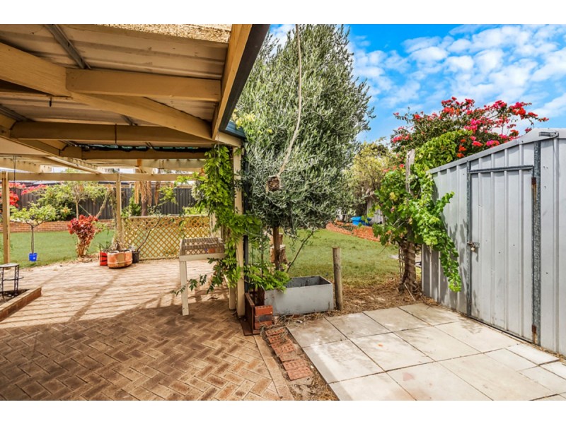 19 Solquest Way, Cooloongup WA 6168