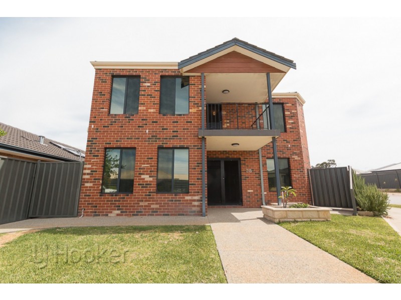 38 Mallard Way, Baldivis WA 6171