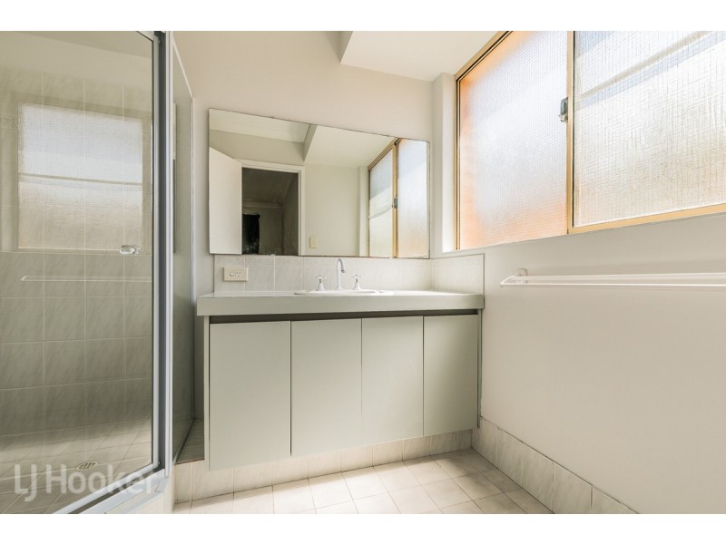 20 Avignon Retreat, Port Kennedy WA 6172