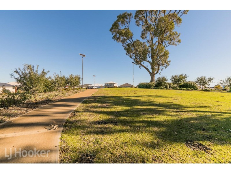 2 Harperia Way, Baldivis WA 6171