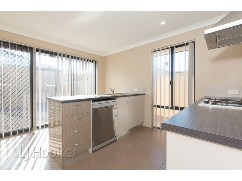 11 Sandy Terrace, Singleton WA 6175