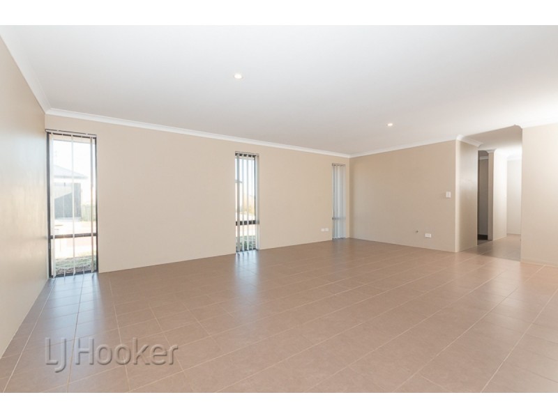 11 Sandy Terrace, Singleton WA 6175