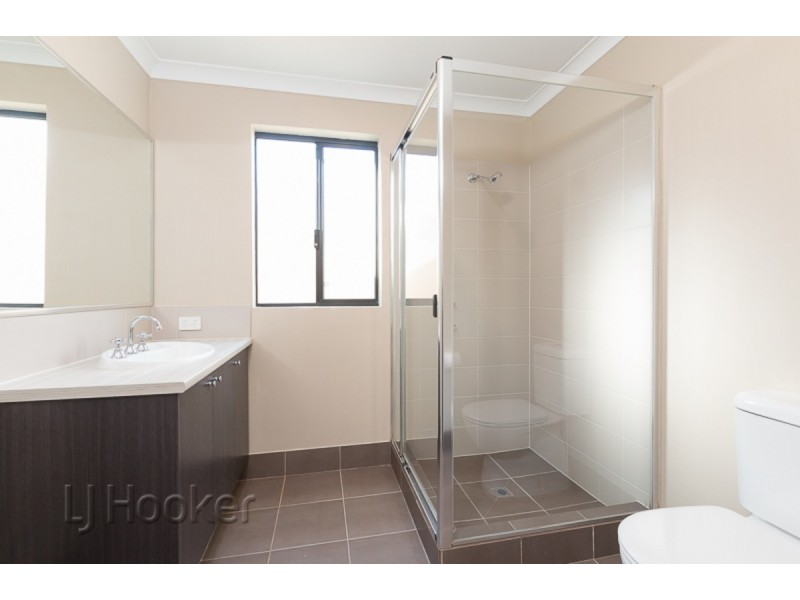 11 Sandy Terrace, Singleton WA 6175