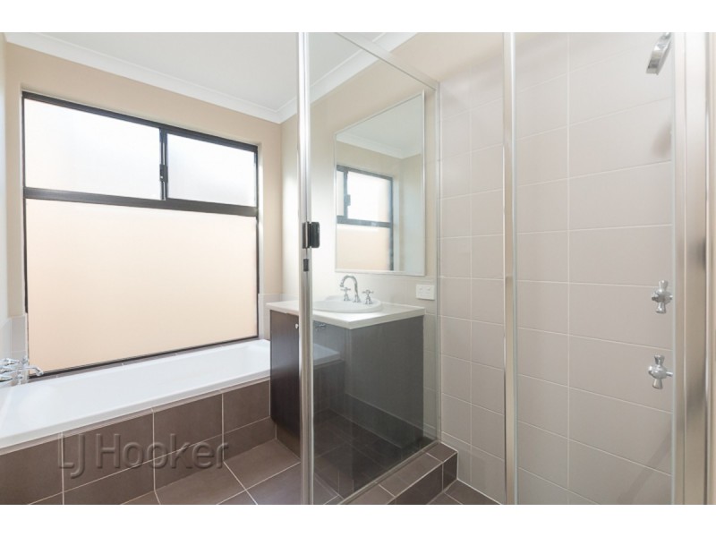 11 Sandy Terrace, Singleton WA 6175