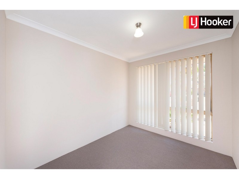 11 Pallarup Grove, Waikiki WA 6169