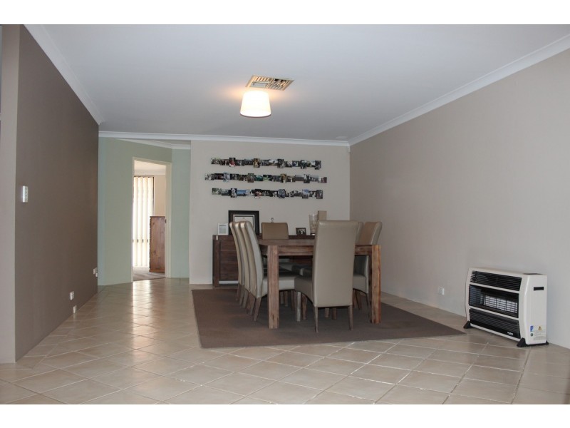 5 Cable Retreat, Waikiki WA 6169