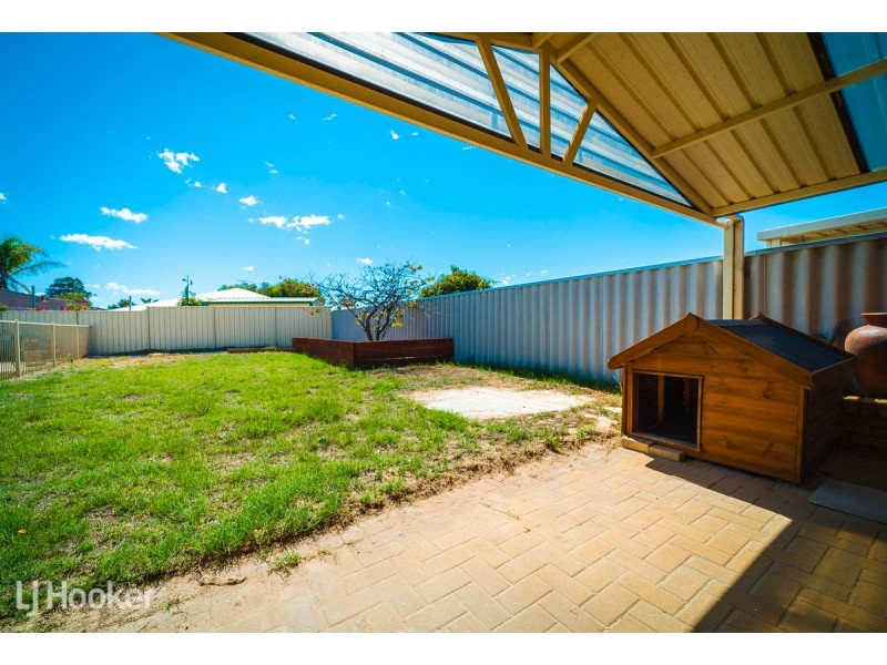 8 Ozark Place, Warnbro WA 6169