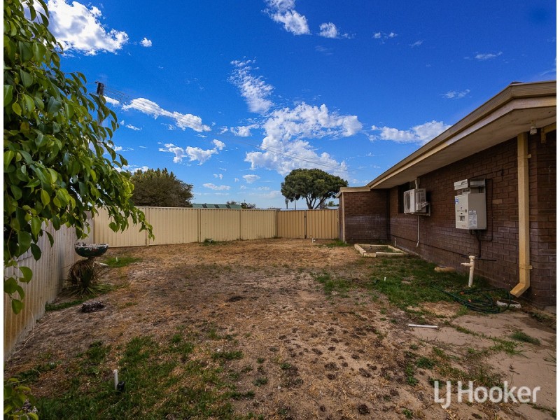 28B Biscayne Street, Safety Bay WA 6169