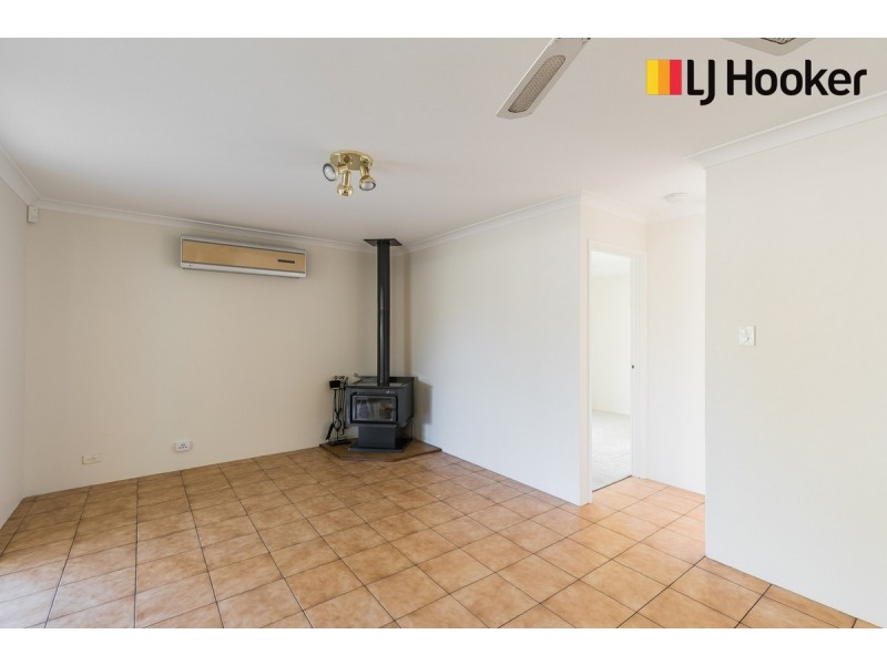 40 Kenton Way, Rockingham WA 6168