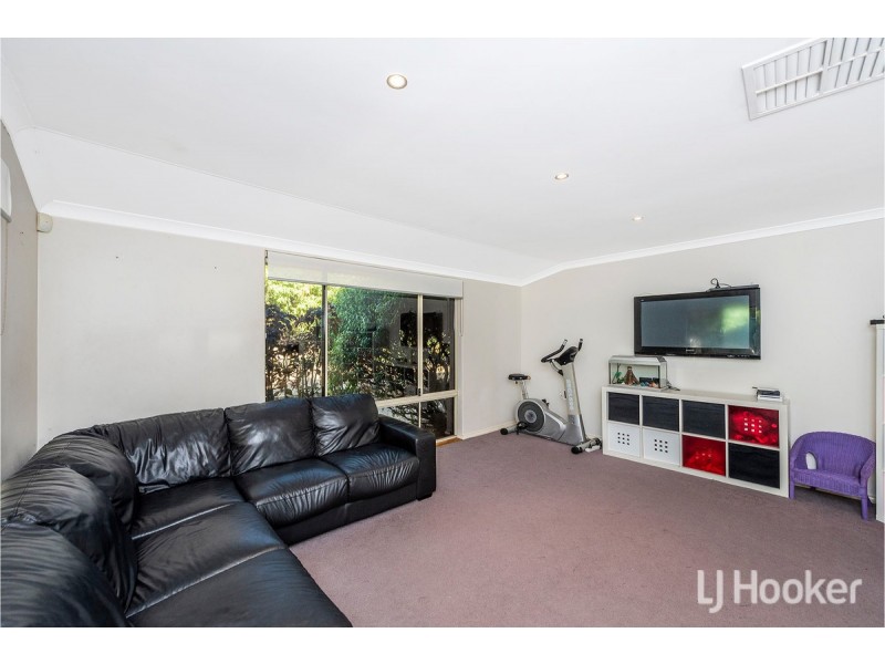 83 Huxtable Terrace, Baldivis WA 6171
