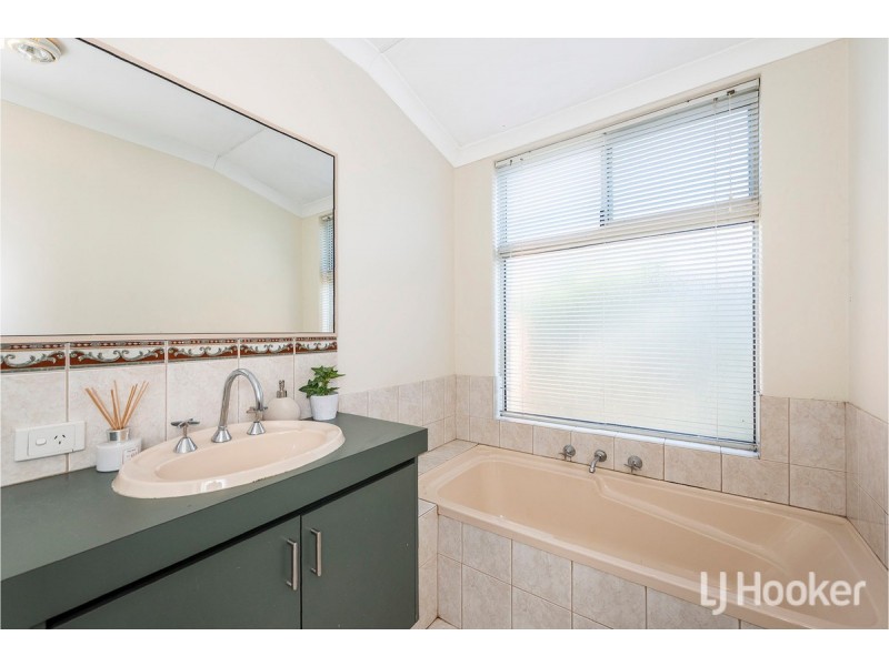 83 Huxtable Terrace, Baldivis WA 6171