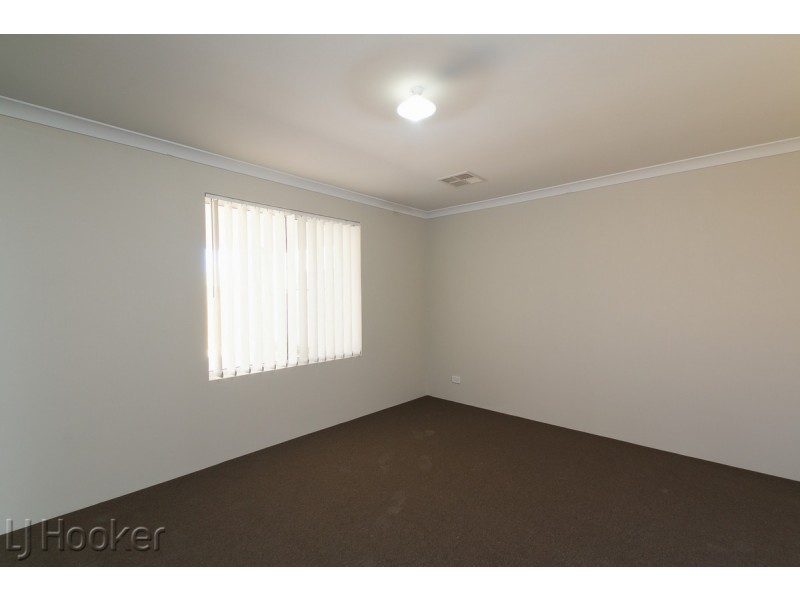 28 Sapphire Chase, Wellard WA 6170