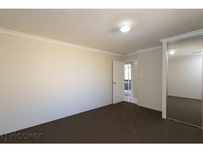 28 Sapphire Chase, Wellard WA 6170