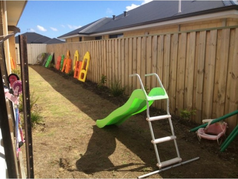 28 Sapphire Chase, Wellard WA 6170