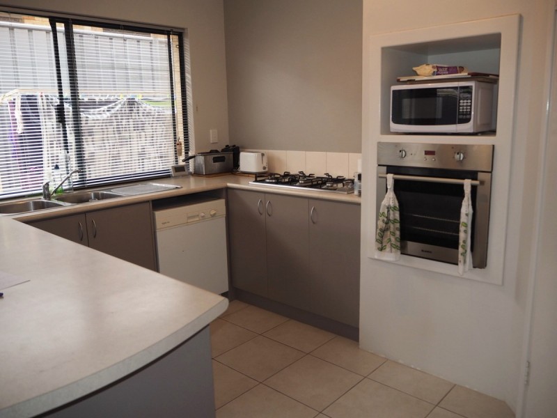 27 Mallard Way, Baldivis WA 6171