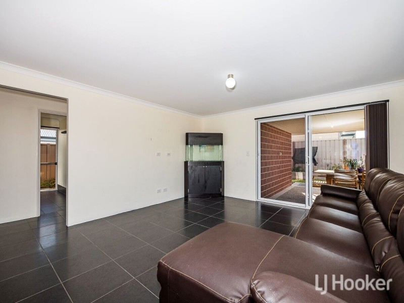 13 Dandelion Road, Karnup WA 6176