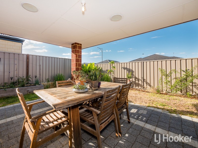 13 Dandelion Road, Karnup WA 6176