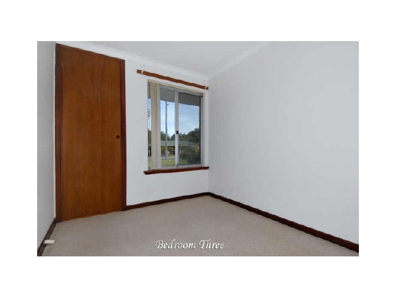 4 Ricketts Court, Rockingham WA 6168