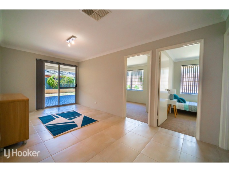34 Clearwater Way, Singleton WA 6175