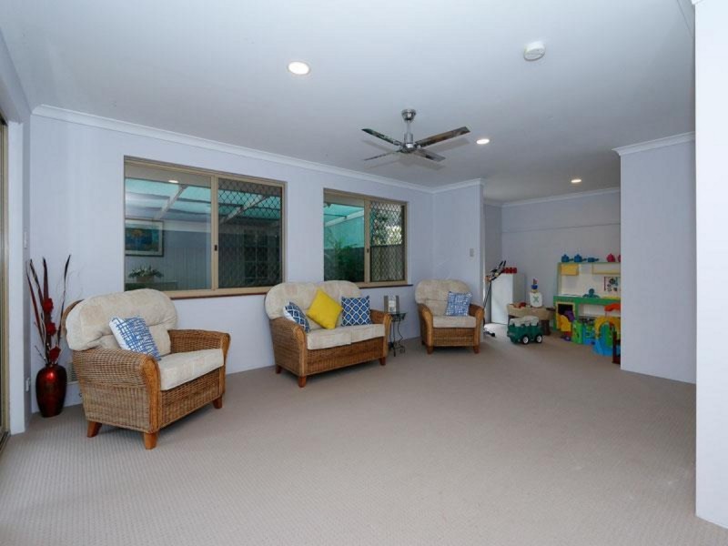 61 Leeuwin Parade, Rockingham WA 6168