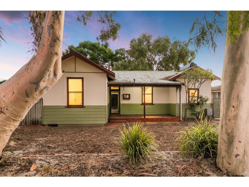 44 Little John Road, Armadale WA 6112