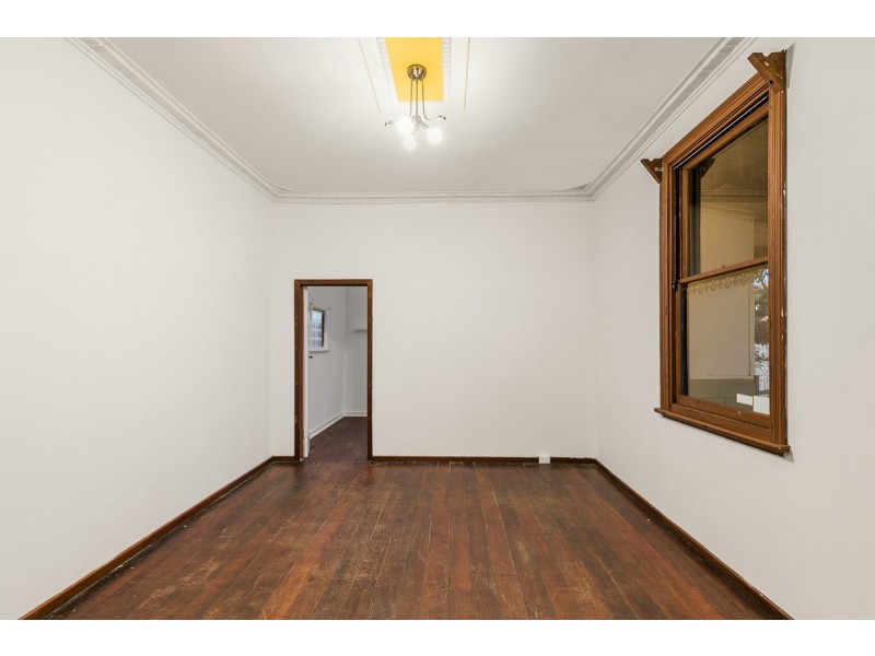 44 Little John Road, Armadale WA 6112